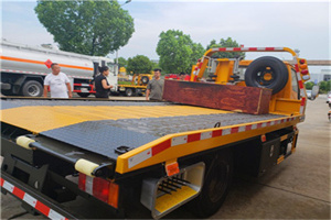 斋堂附近拖车电话号码服务